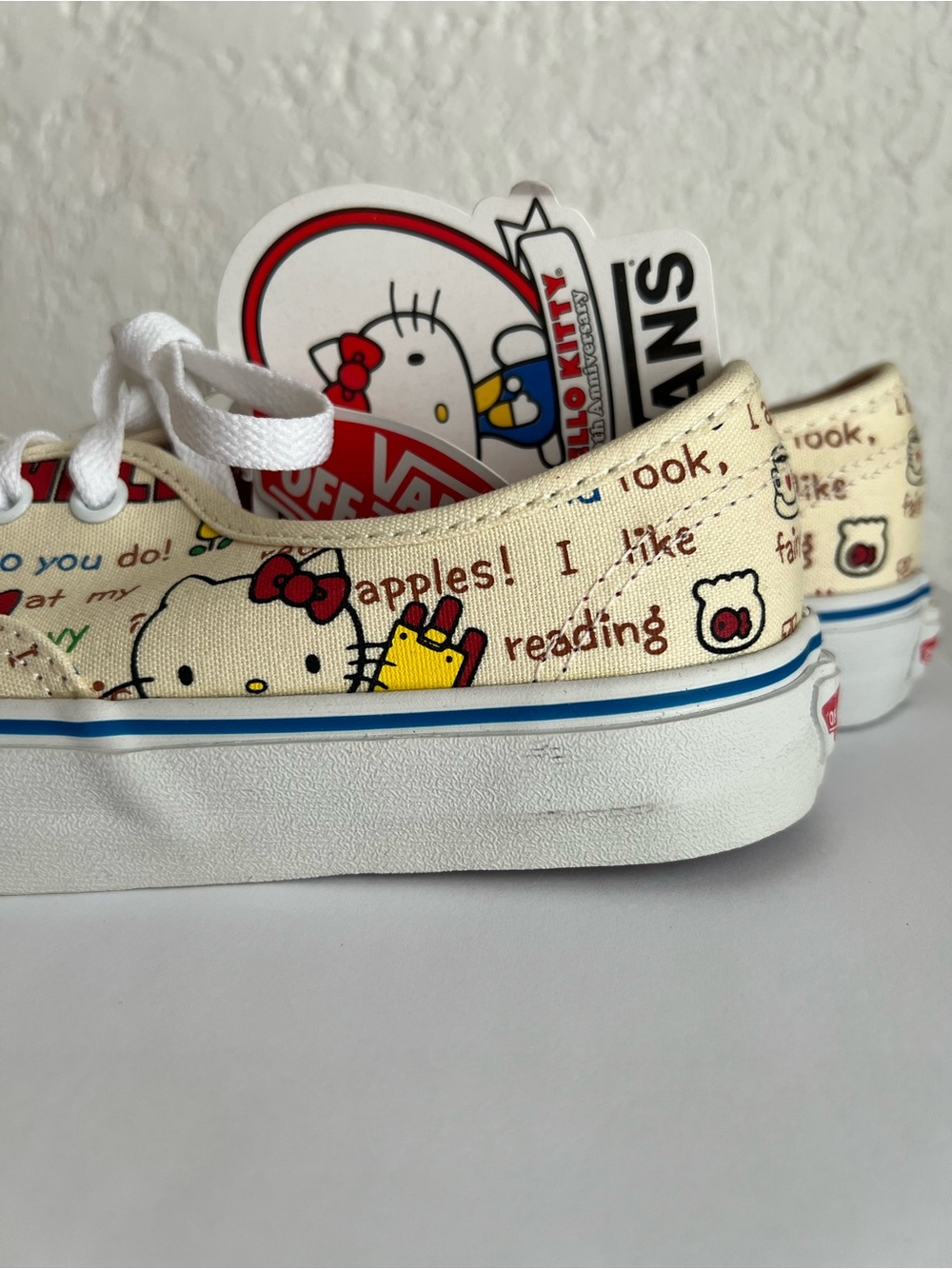 Hello Kitty x Vans 40th Anniversary Special Edition/ 2014 - Picture 8 of 16